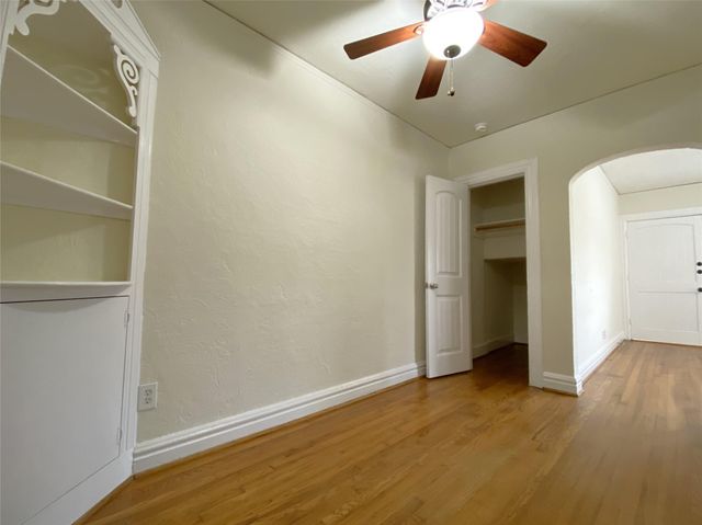 513 W Main Street 1, Houston, TX 77006