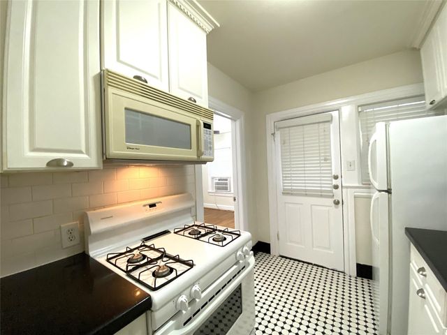 513 W Main Street 1, Houston, TX 77006