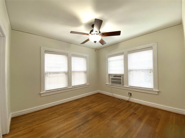 513 W Main Street 1, Houston, TX 77006