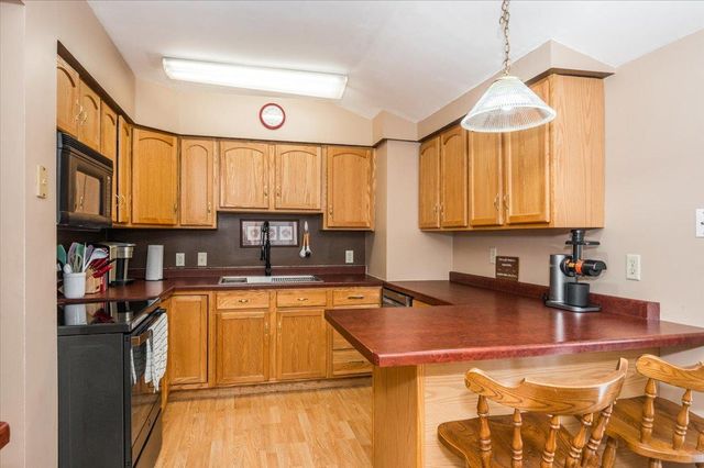 5517 Oakes Avenue, Superior, WI 54880