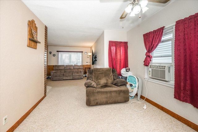 5517 Oakes Avenue, Superior, WI 54880