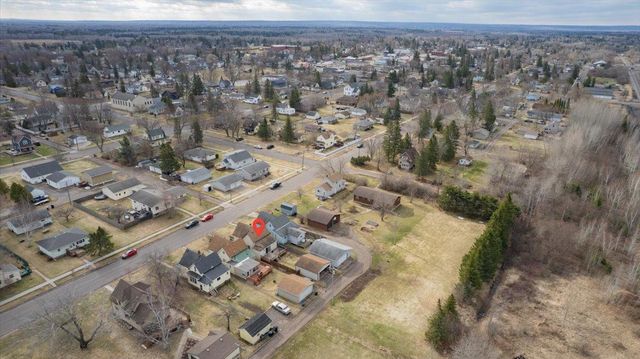 5517 Oakes Avenue, Superior, WI 54880