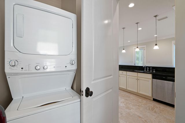 194 Carson Oaks Lane, Santa Rosa Beach, FL 32459