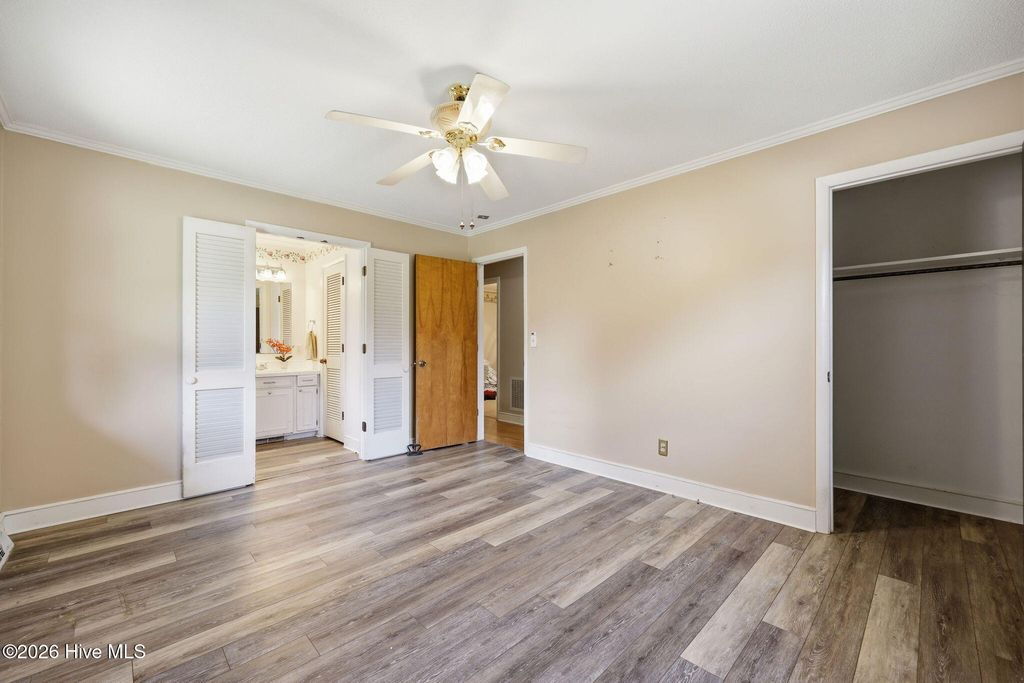 Image 20 of property listing at 1020 Longshore Drive, Snow Hill, NC 28580