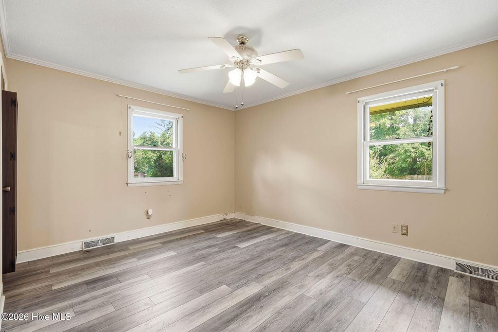 Image 25 of property listing at 1020 Longshore Drive, Snow Hill, NC 28580