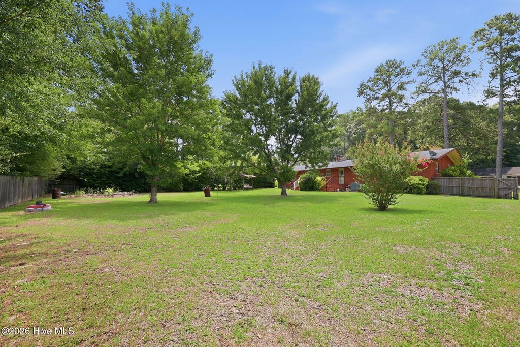 Image 34 of property listing at 1020 Longshore Drive, Snow Hill, NC 28580