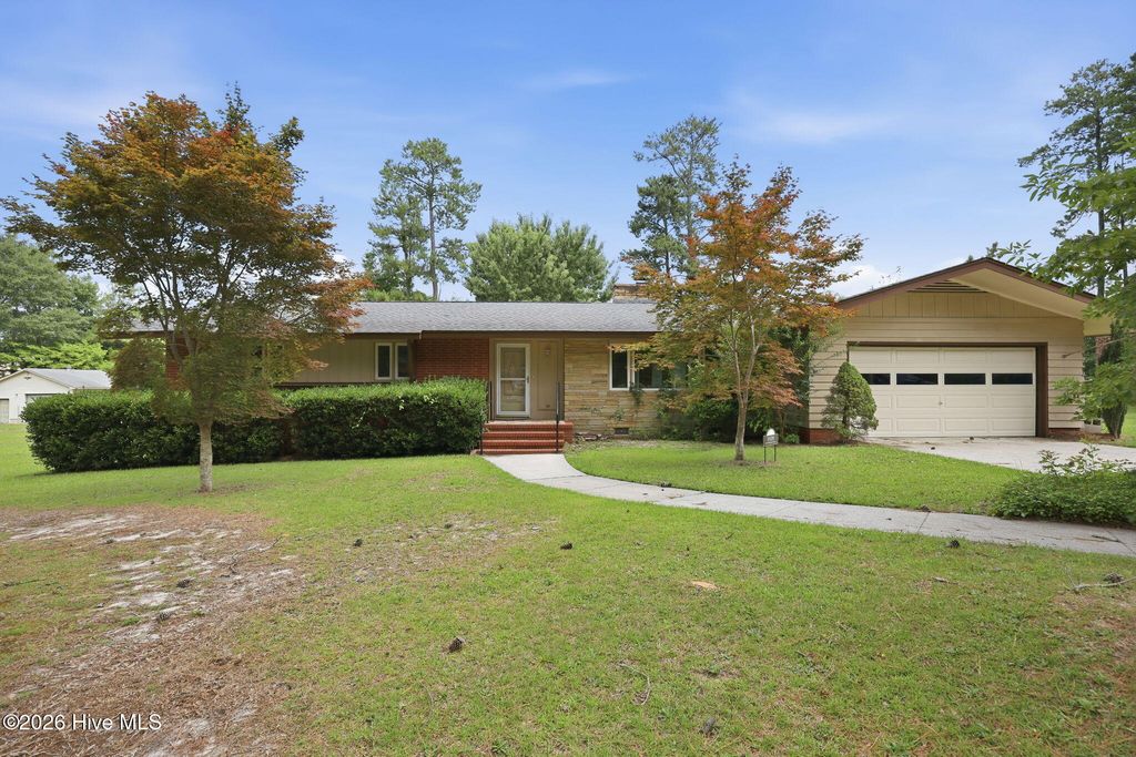 Image 43 of property listing at 1020 Longshore Drive, Snow Hill, NC 28580