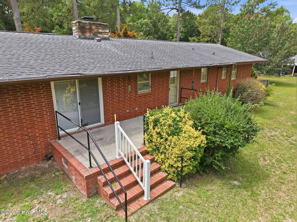Image 46 of property listing at 1020 Longshore Drive, Snow Hill, NC 28580