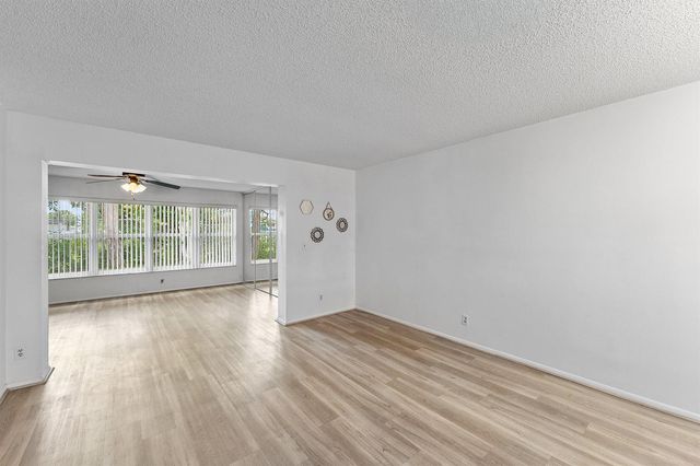 2638 Gately Drive E 125, West Palm Beach, FL 33415
