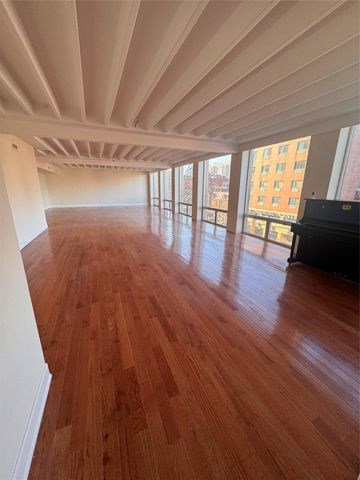 133-32 41 Road 3A, Flushing, NY 11355