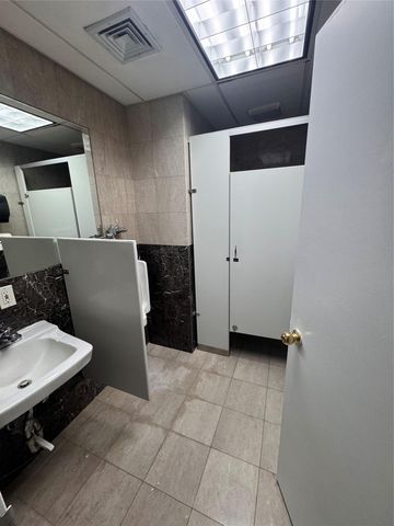 133-32 41 Road 3A, Flushing, NY 11355