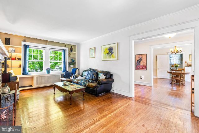 715 N EASTON RD, Glenside, PA 19038