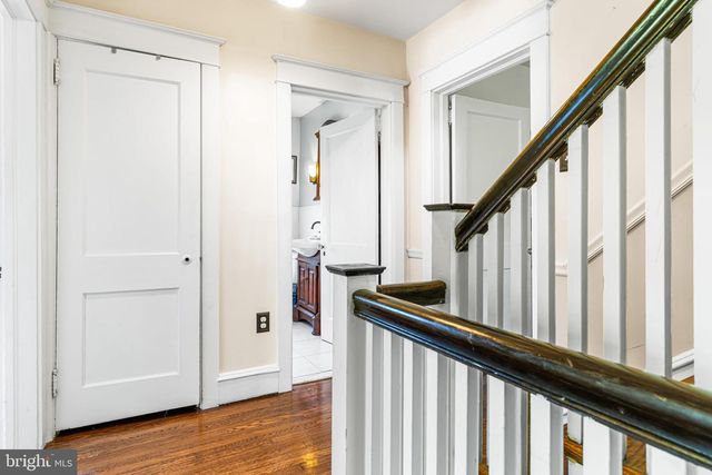 715 N EASTON RD, Glenside, PA 19038