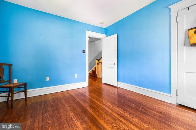 715 N EASTON RD, Glenside, PA 19038