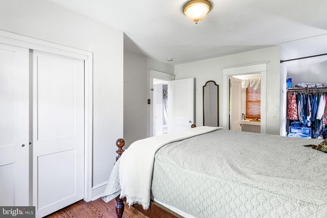 715 N EASTON RD, Glenside, PA 19038