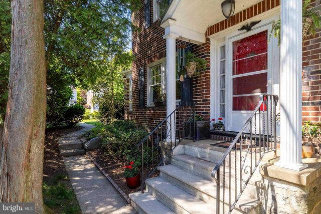 715 N EASTON RD, Glenside, PA 19038