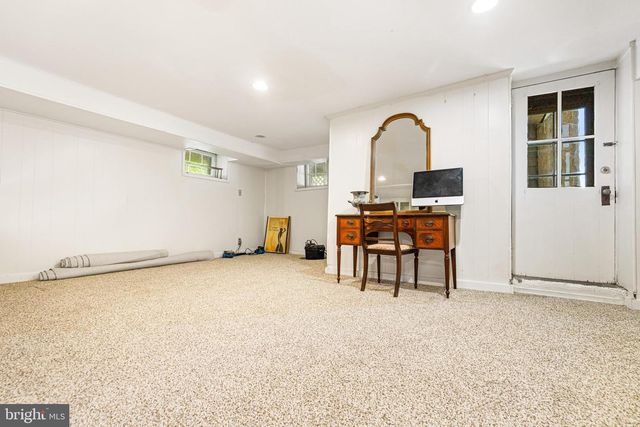 715 N EASTON RD, Glenside, PA 19038