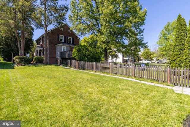 715 N EASTON RD, Glenside, PA 19038