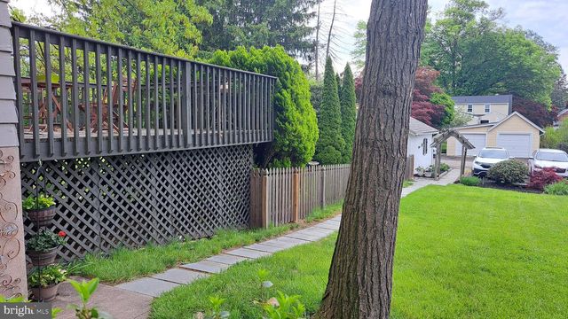 715 N EASTON RD, Glenside, PA 19038