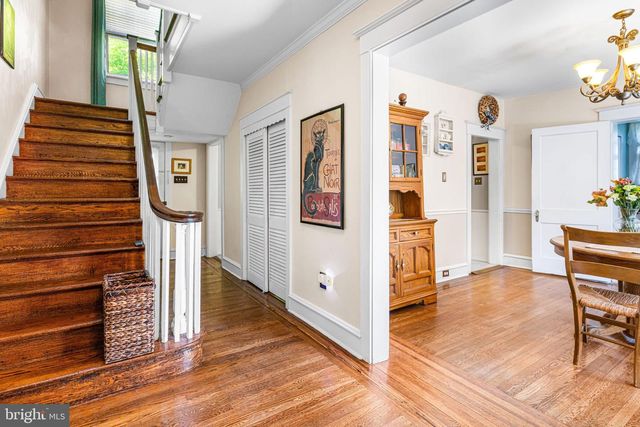 715 N EASTON RD, Glenside, PA 19038
