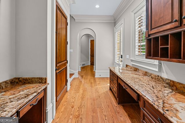 453 Londonberry Road, Sandy Springs, GA 30327