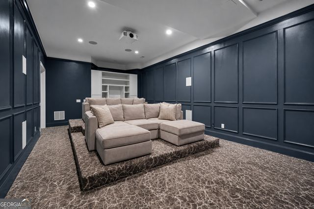 453 Londonberry Road, Sandy Springs, GA 30327