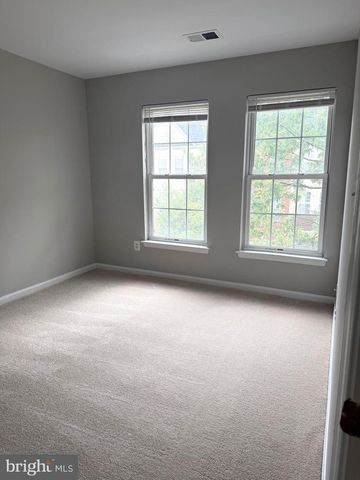 46190 WALPOLE TER, Sterling, VA 20165