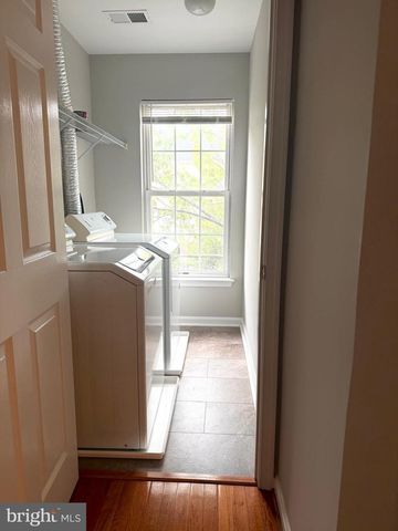 46190 WALPOLE TER, Sterling, VA 20165