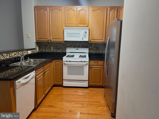 46190 WALPOLE TER, Sterling, VA 20165