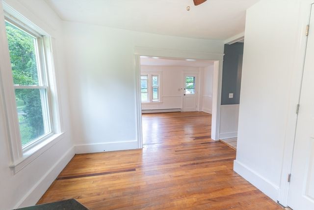 36 Old Worcester Rd, Charlton, MA 01571