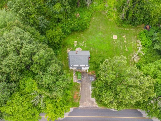 36 Old Worcester Rd, Charlton, MA 01571
