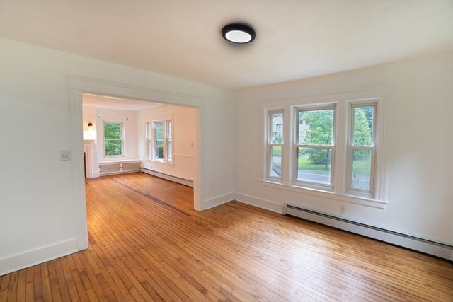 36 Old Worcester Rd, Charlton, MA 01571