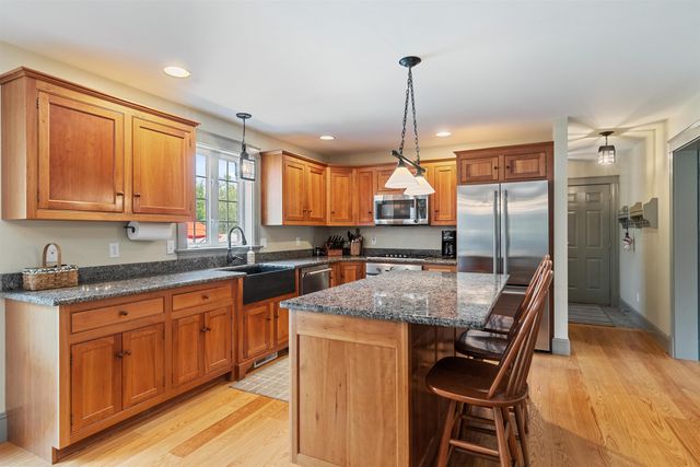 95 Coyote Lane, Williston, VT 05495