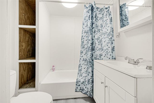 4110 Fuqua Street, Bacliff, TX 77518