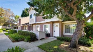 27 Christamon South, Irvine, CA 92620
