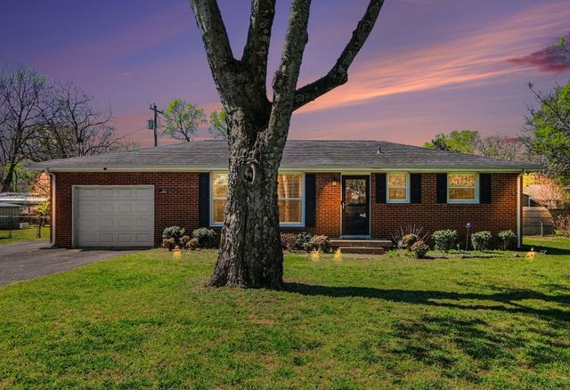 310 Gracy Ave, Smyrna, TN 37167