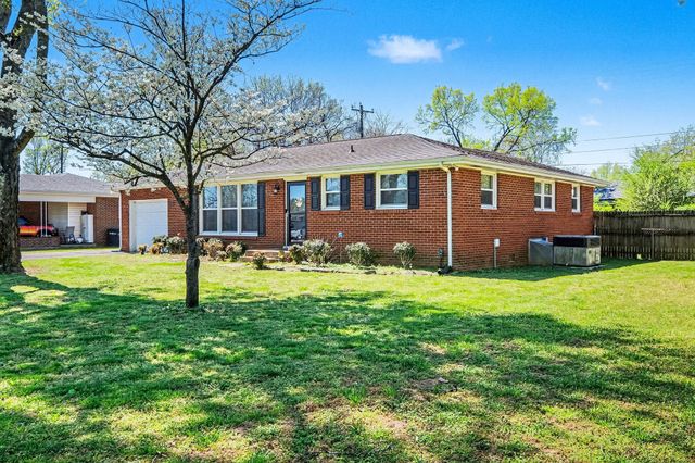 310 Gracy Ave, Smyrna, TN 37167