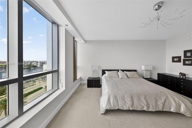 3535 S Ocean Drive 905, Hollywood, FL 33019