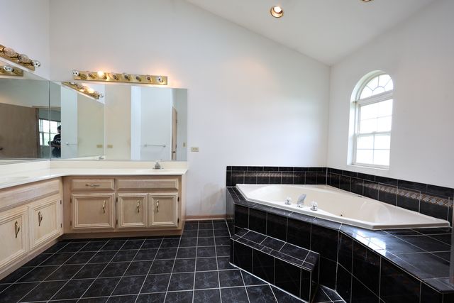 4280 187th Place, Country Club Hills, IL 60478