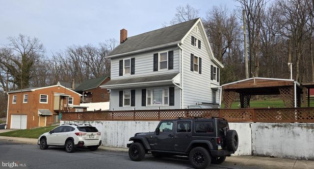 485 N MAPLE ST, Ephrata, PA 17522