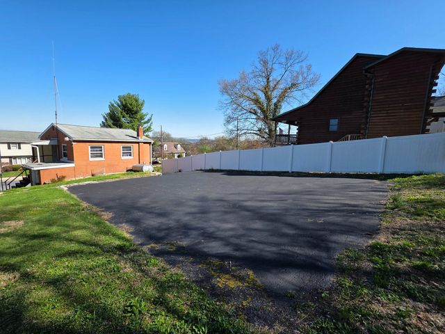 485 N MAPLE ST, Ephrata, PA 17522