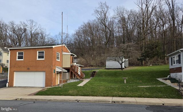 485 N MAPLE ST, Ephrata, PA 17522