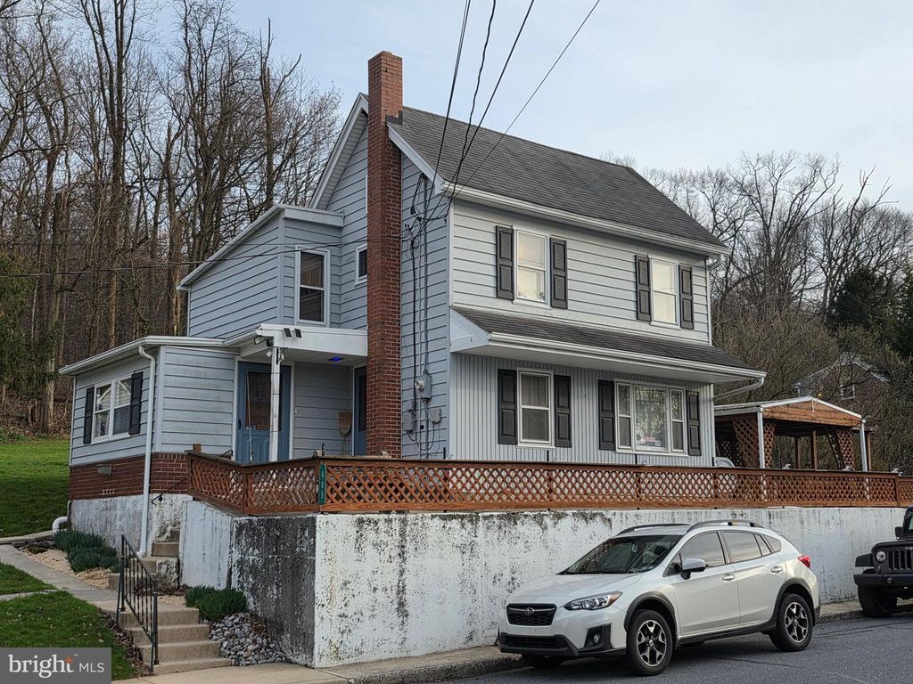 485 N MAPLE ST, Ephrata, PA 17522