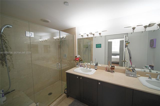 4100 Salzedo St 916, Coral Gables, FL 33146