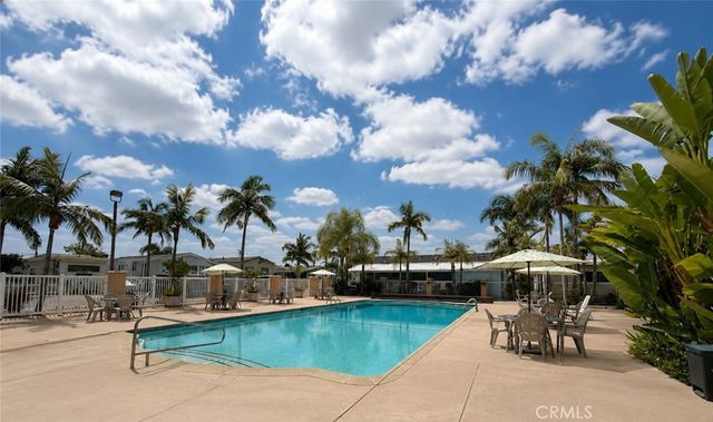 12147 Lakeland Rd 32, Santa Fe Springs, CA 90670