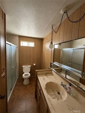 12147 Lakeland Rd 32, Santa Fe Springs, CA 90670