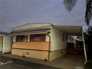 12147 Lakeland Rd 32, Santa Fe Springs, CA 90670