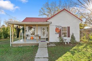 95 Bond Street, Irvine, KY 40336