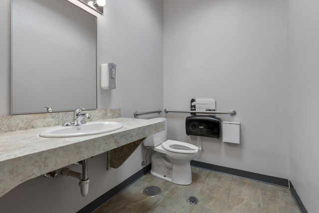 10270 Central Avenue, Oak Lawn, IL 60453
