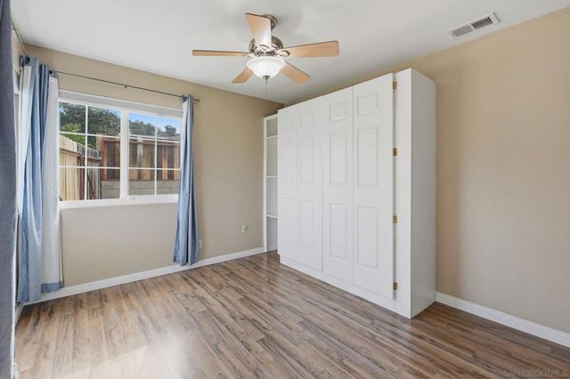 3039 Pecan Pl, Escondido, CA 92027